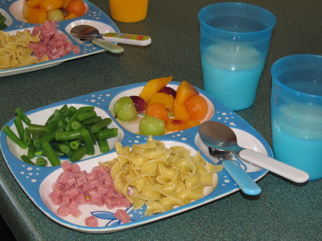 Serving Meals & Snacks Family Childcare Tips » Share & Remember
