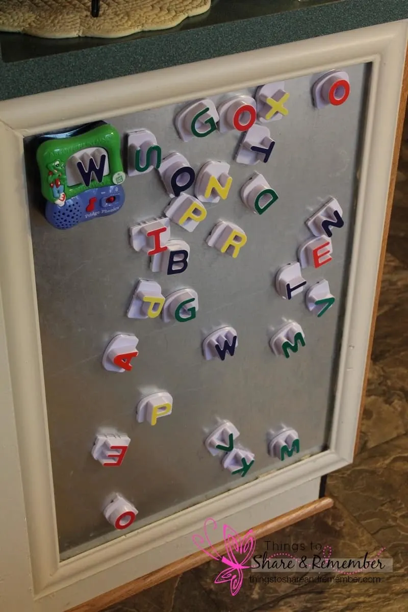 Fridge Phonics on the magnetic board