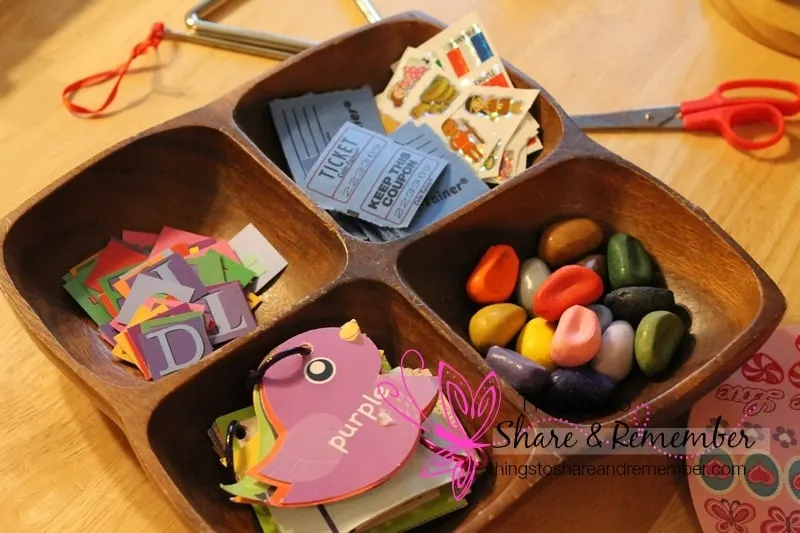 art and writing materials tray