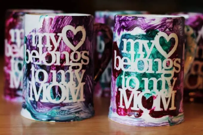 Mother's Day gift idea preschoolers can make - painted mugs for mom