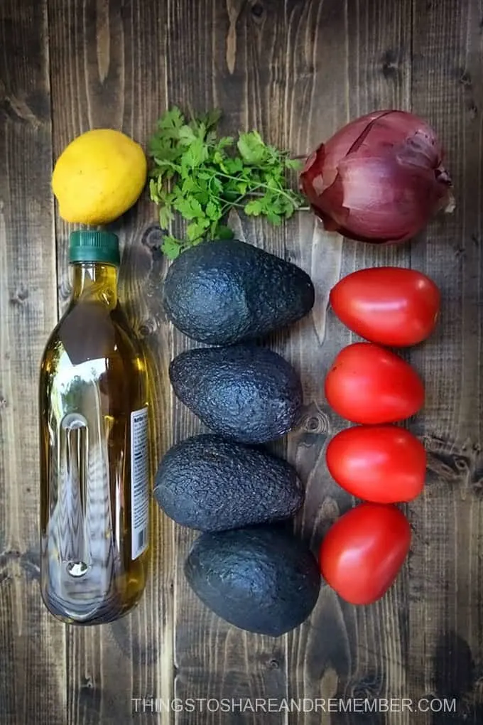 Fresh Avocado and Tomato Salad ingredients