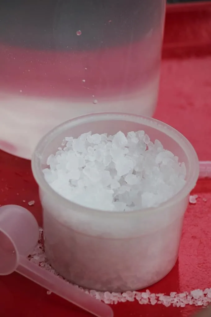 dissolving science course salt 