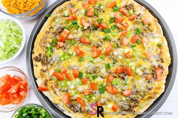 taco toppings for Quick & Easy Taco Pizza