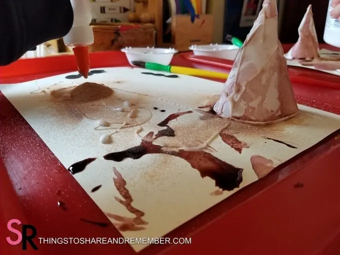 Bugs + Crawly Things: Ants glue and sand