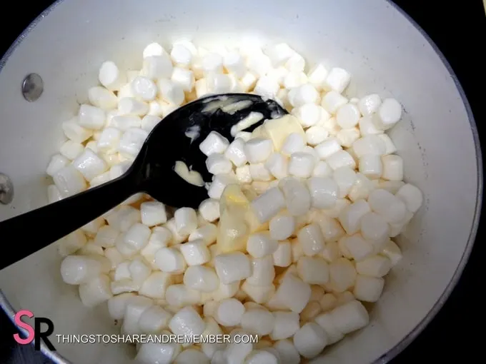 melt marshmallows for 4th of July Popcorn