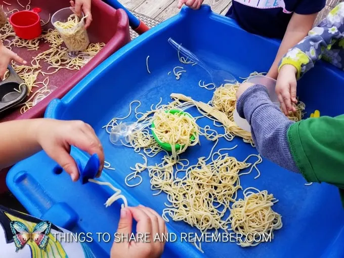 Noodle Brain Sensory Play