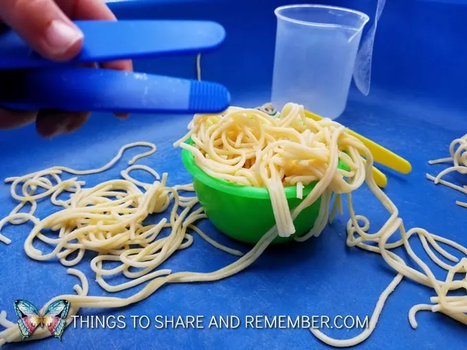 Noodle Brain Sensory Play