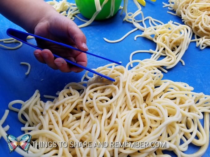 Noodle Brain Sensory Play