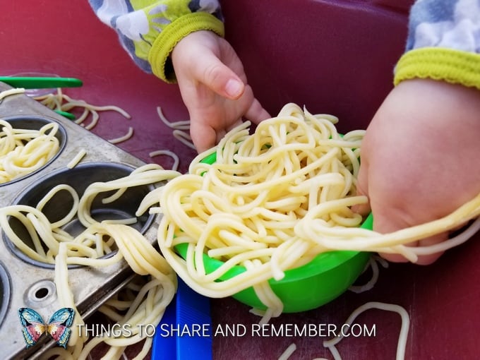 Noodle Brain Sensory Play