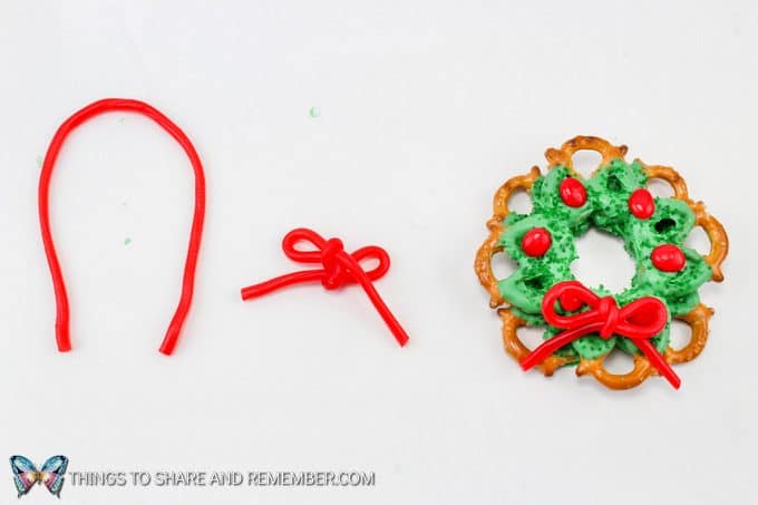 Chocolate Pretzel Christmas Wreaths