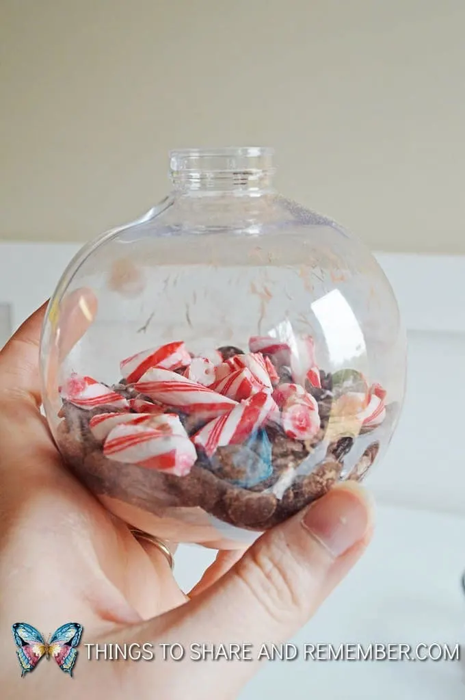 Share and Remember Blog - Hot Chocolate Ornaments -Fun Kids Craft Handmade Holiday Gift Idea