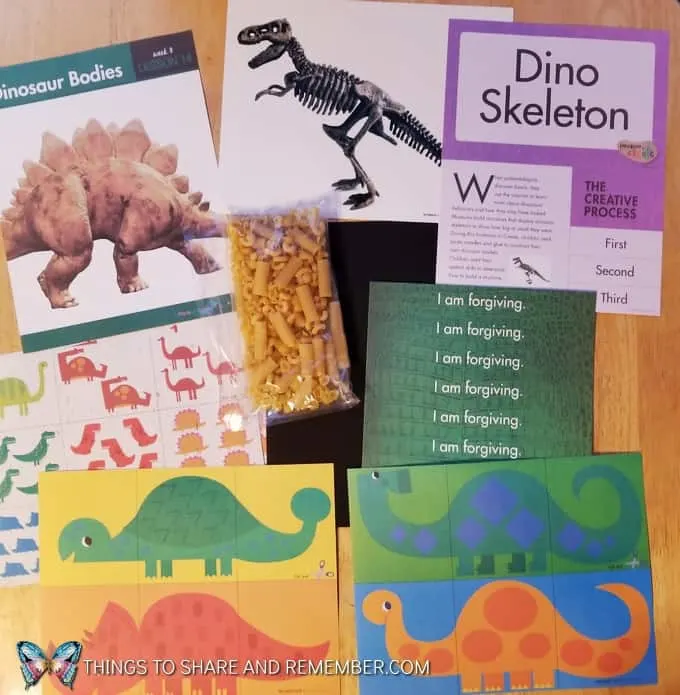 What's in the Box? Dinosaur Dig