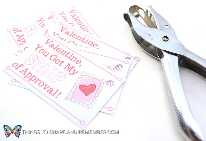 punch a hole in valentine card
