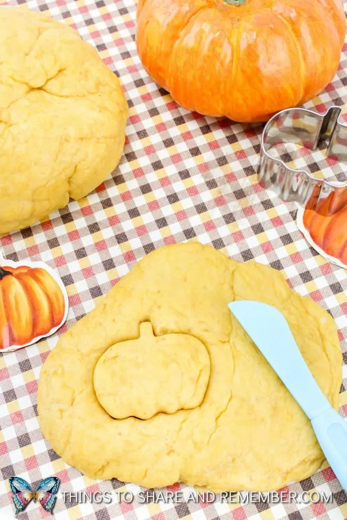 Super Soft Pumpkin Play Dough Recipe for Fall Sensory Centers in Preschool