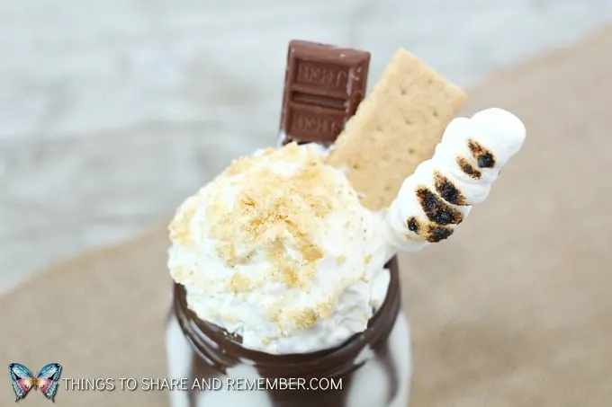 S'mores Milkshake recipe with marshmallow, Hershey's chocolate bar and graham cracker