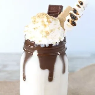 S'mores milkshake recipe