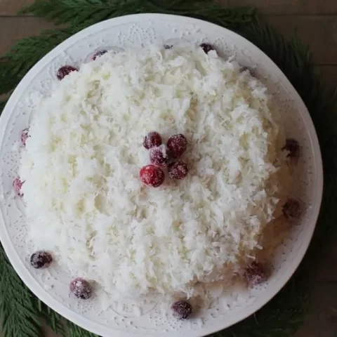 White Chocolate Marshmallow Snowflake Cake